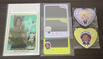 alien stage 아크릴 스탠드 데코 케이스 캔뱃지 루카 현아