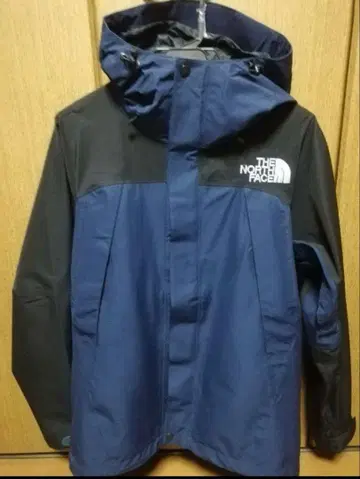 THE NORTH FACE 마운틴 자켓 네이비/블랙