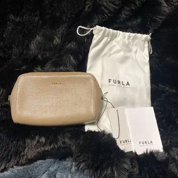 FURLA 골드 파우치 수납 가방 포함