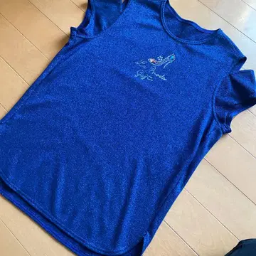 이타리야 라메 믹스 블루 스트레치 T셔츠 비쥬 장식