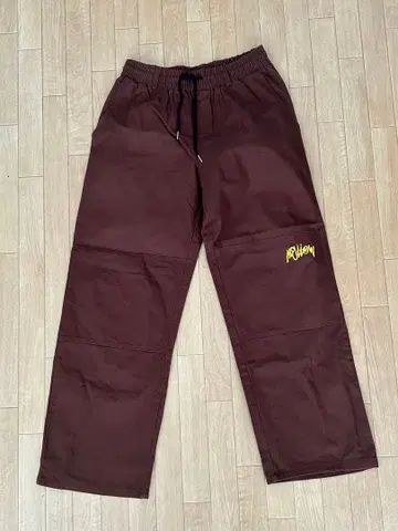 브라운 스트레이트 팬츠