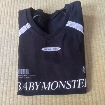 BABYMONSTER 베비몬 맨투맨 M 사이즈
