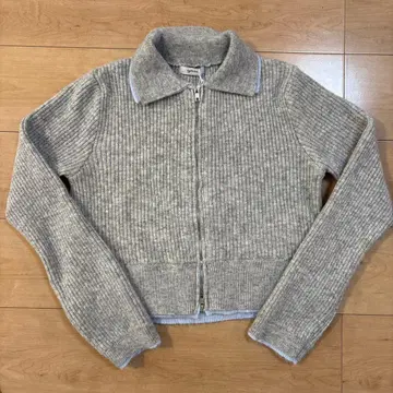 카라 부착 지퍼 가디건