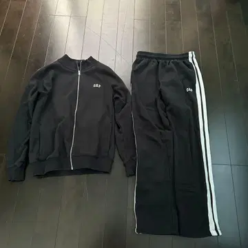 GAP 블랙 저지 상하의 세트