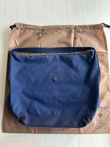 CLEDRAN 네이비 토트백