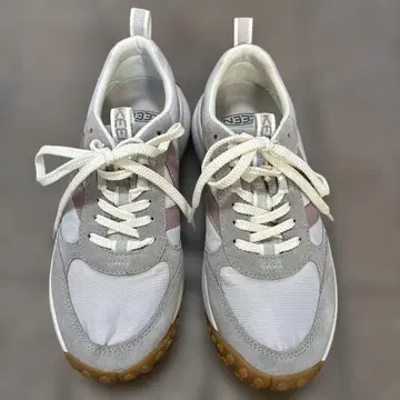 KEEN 그레이/화이트/핑크 스니커즈