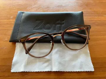 Zoff 브라운 오벌 안경 케이스 포함 (프레임만)