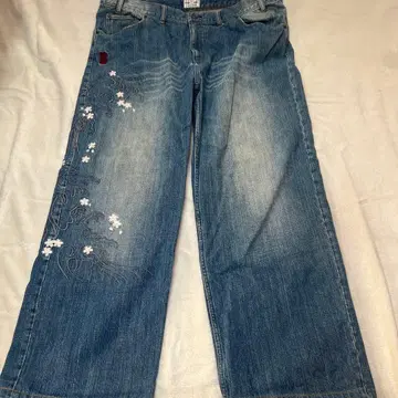 카라쿠리 일본풍 패턴 총 자수 데님 팬츠 승천하는 잉어 5개 포켓