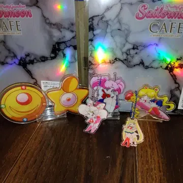 세일러문 우사기 치비우사 브로치 통통 키링