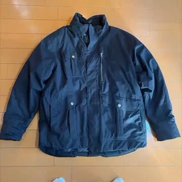 Patagonia black 다운 자켓