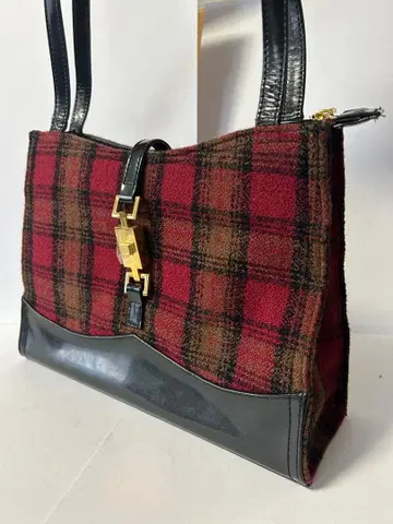 베린다 백 블랙 빨간색 체크