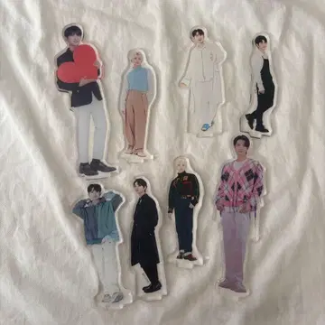 조슈아 아크릴 스탠드