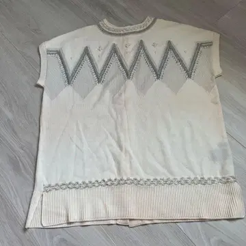 M172 개버딘 K.T 슬리브리스 니트