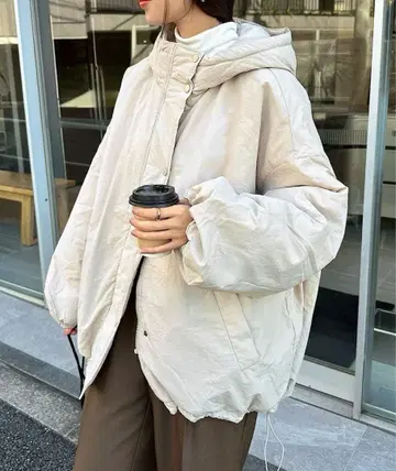 andme 몬스터 후드티 베이지 S