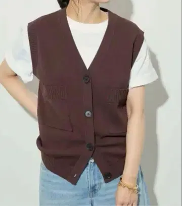 새상품급 슬로브 이에나 더블 포켓 니트 베스트