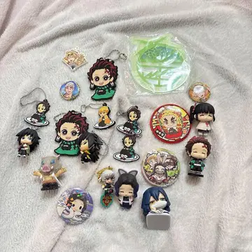 [ 귀멸의 칼날 ] 캐릭터 굿즈 세트