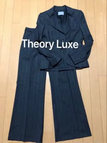 Theory Luxe 스트라이프 팬츠 수트 상하의 038