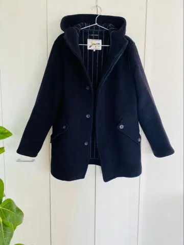 영국제 유나이티드 애로우즈 블루 라벨 울 네이비 코트