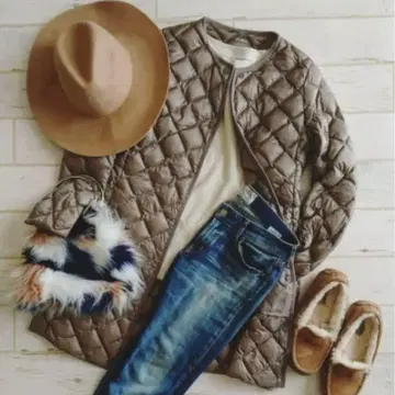 유니클로 울트라 라이트 다운 컴팩트 코트 다이아 퀼트