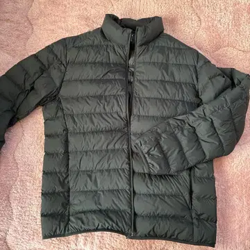 UNIQLO ULTRA LIGHT DOWN 블랙 다운 자켓