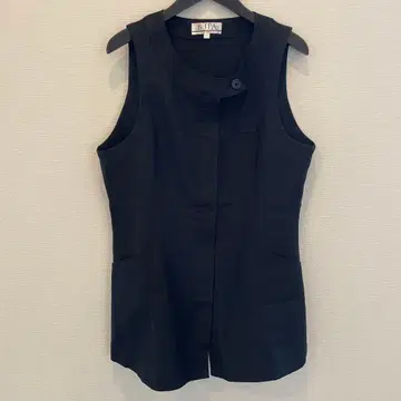 B-SPA 블랙 슬리브리스 상의 11호 유니폼