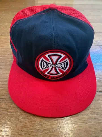 INDEPENDENT 메쉬 캡