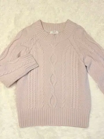 새상품급 IENA 케이블 니트 스웨터 아이보리