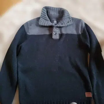 Quiksilver 버튼 스웨터 S