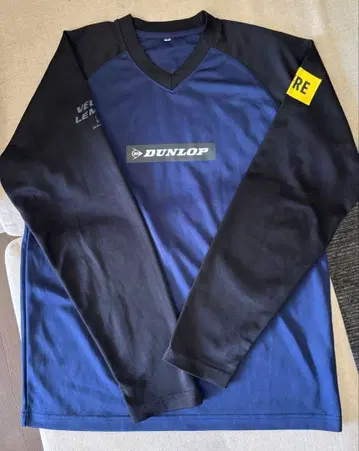 DUNLOP 네이비 V넥 새상품급
