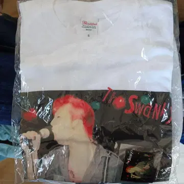 [ 네고 불가 ] 미개봉 The Swanky's T셔츠 스티커 포함