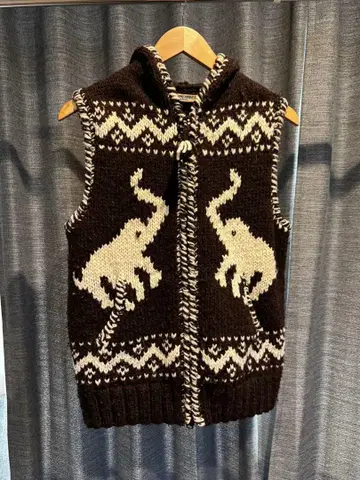 GAIJIN MADE 니트 베스트 애니멀 무늬 사이즈 M