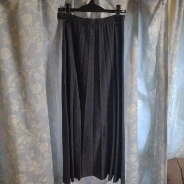 다크 그레이 플리츠 스커트 사이즈 36