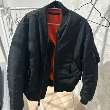 AVIREX ma-1 블랙 L 사이즈