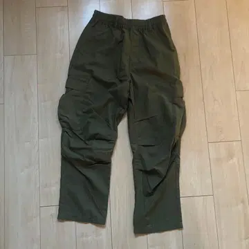 카고 팬츠 S 사이즈 올리브