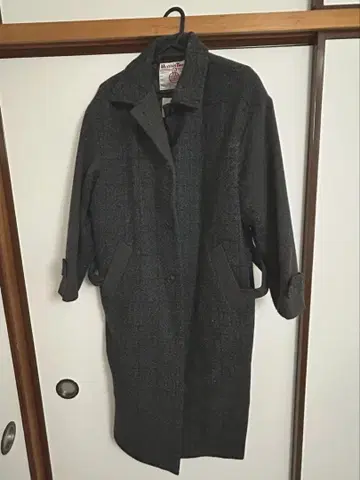 해리스 트위드 수제 롱 코트 다크 그레이