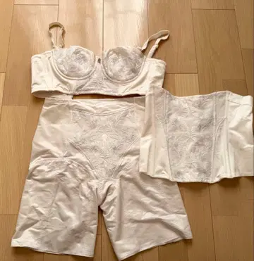 브라이덜 이너 마르코 몽마리에 3종 세트