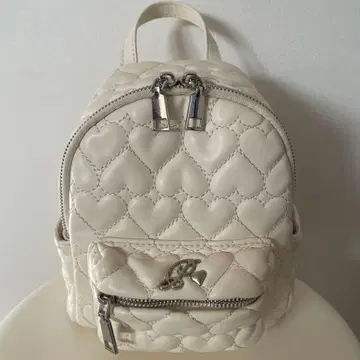 [ 완판템 ] pium 하트 퀼팅 백팩 아이보리