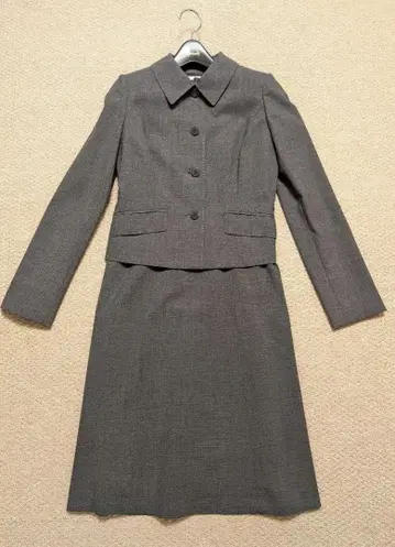 해롯 그레이 원피스 수트