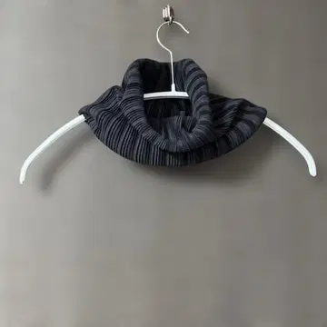 다크 브라운 넥워머 PP24AD356