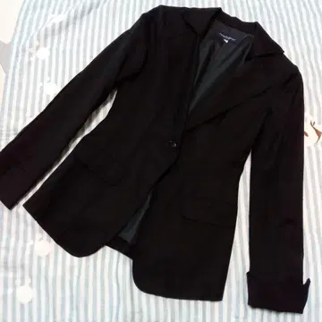 캐서린 하네 자켓