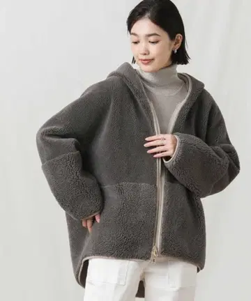 [ 새상품 ] 보아 리버서블 후드티