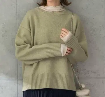 어반 리서치 로쏘 엑스트라 파인 백 슬릿 니트 민트