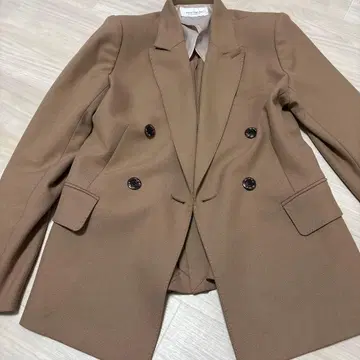 Her lip to 브라운 더블 브레스트 테일러드 자켓