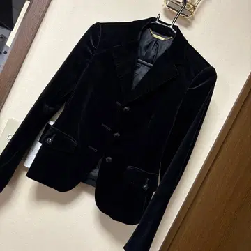 MICHAEL KORS 블랙 벨벳 자켓