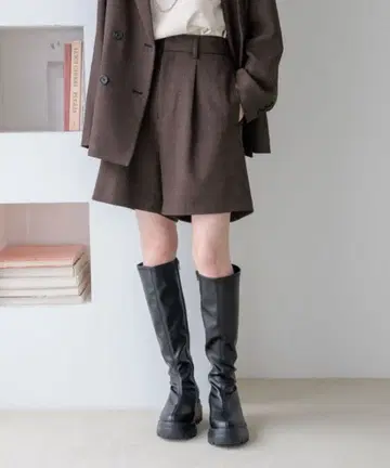 로리즈팜 라나테크 숏팬츠