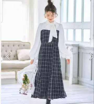 윌 셀렉션 트위드 리본 보타이 도킹 원피스