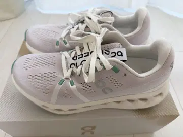 On Cloudsurfer 여성용 25cm