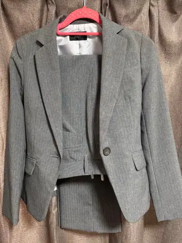 3호 그레이 스트라이프 정장 세트