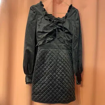 bubbles 퀼팅 벨로아 원피스