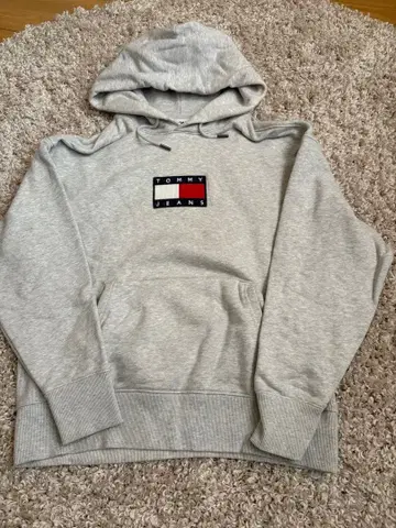TOMMY JEANS 그레이 후드티 S 사이즈